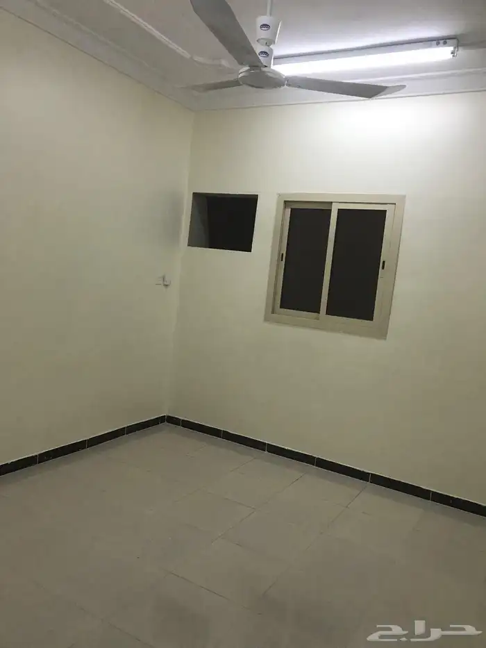 شقة للايجار في حي النهضة نظيفة جدا 1