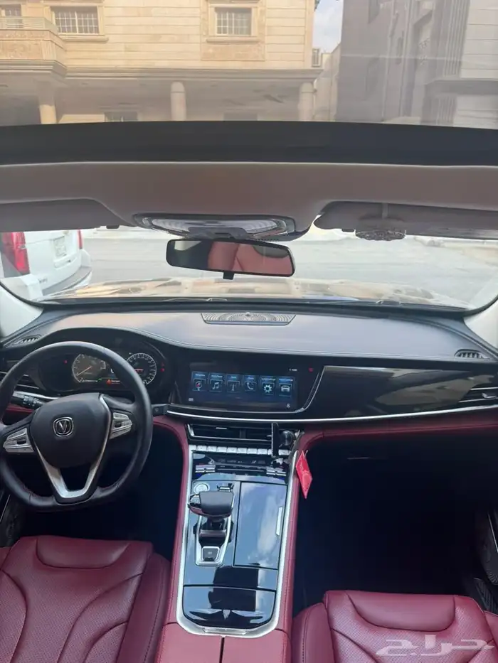سيارة بحالة ممتازة شانجان CS85 2023 6
