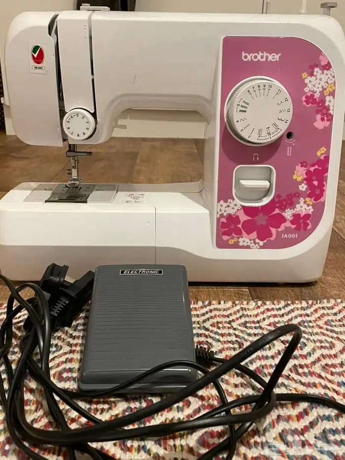 مكينة خياطه 1