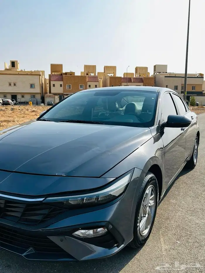 للبيع هيونداي النتراء 2024 1