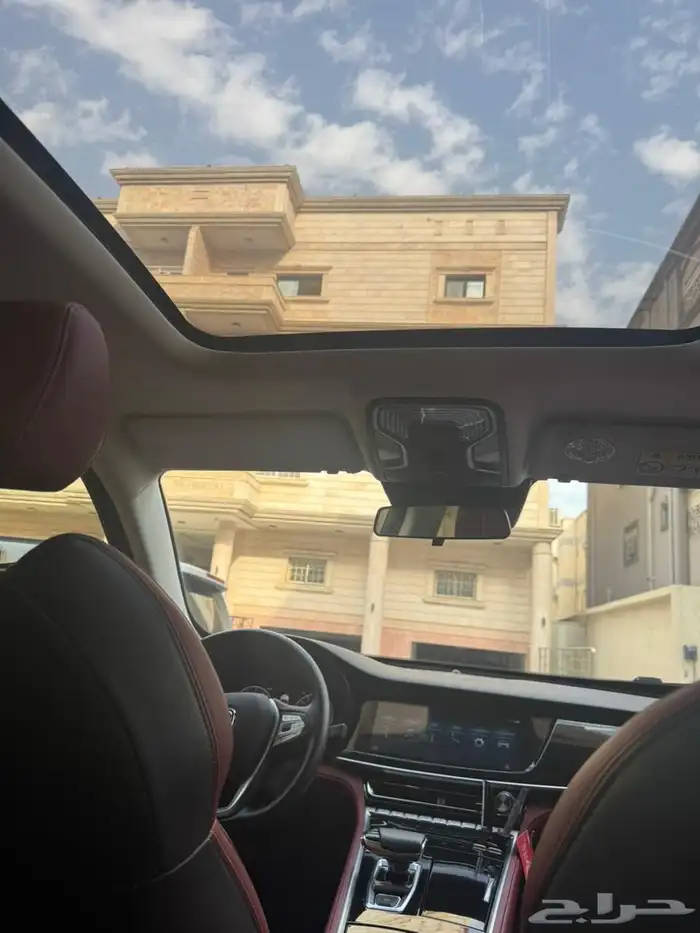 سيارة بحالة ممتازة شانجان CS85 2023 5