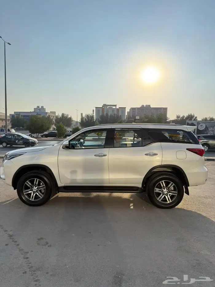 فورتشنر 2023 ماشي 26 الف 10