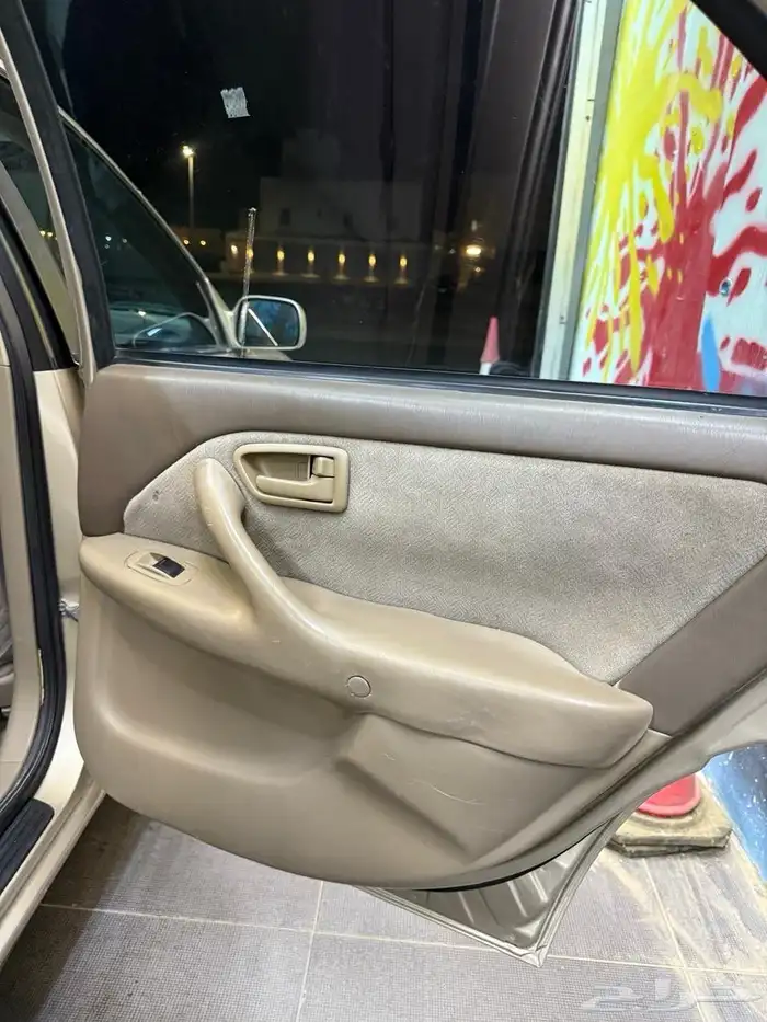 كامري موديل 2000 5