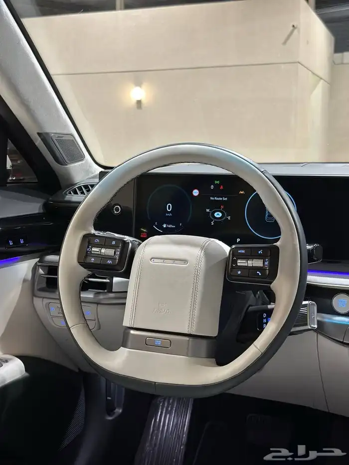 ازيرا 2023 كالجرافي V6 فل كامل . رصد الفخامة 13