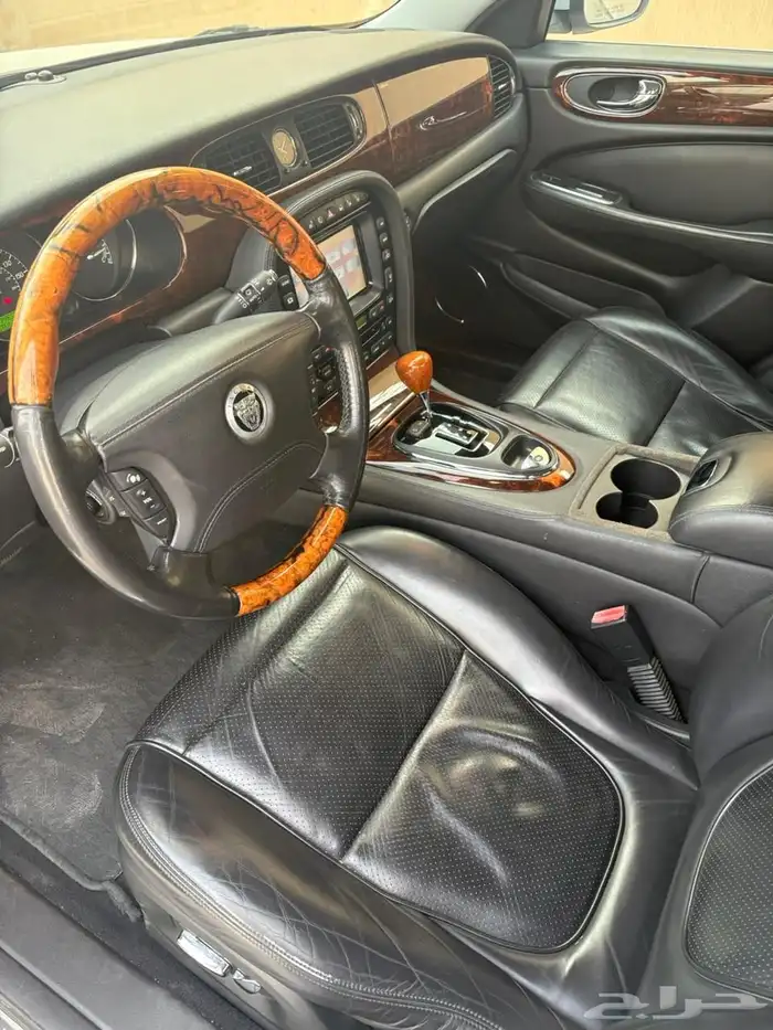 جاكوار JAGUAR XJ 25