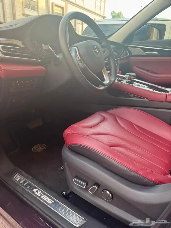 سيارة بحالة ممتازة شانجان CS85 2023 4