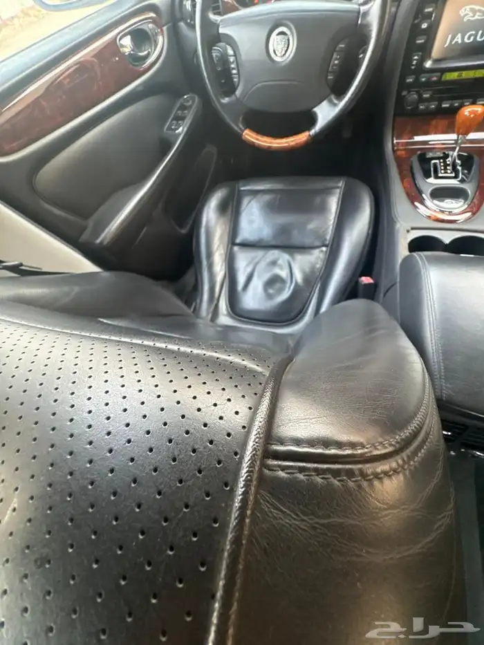 جاكوار JAGUAR XJ 16