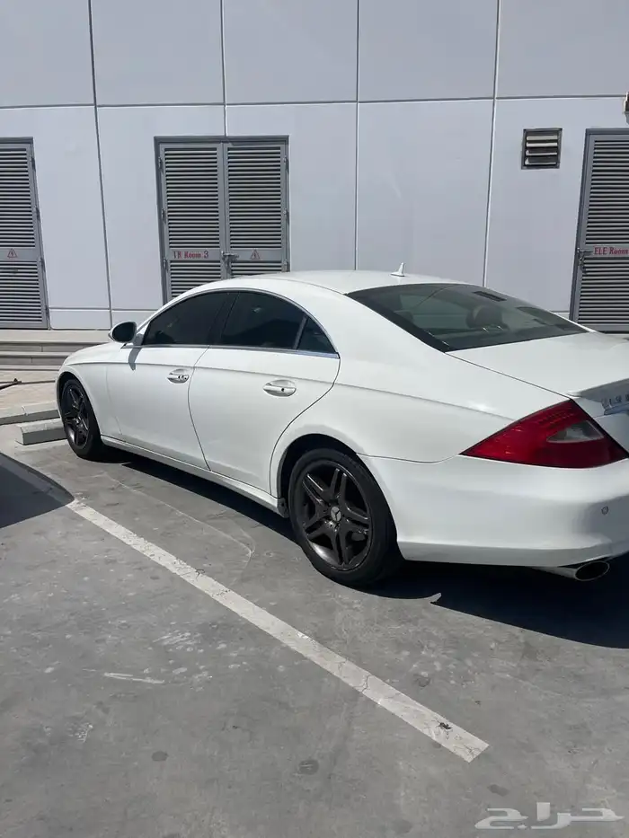 مرسيدس cls 2007 3