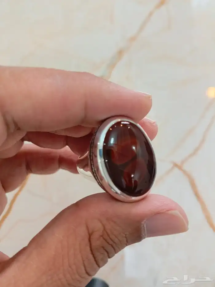 خاتم فضة عقيق كرزي مزعفر صياغة عقيل 4