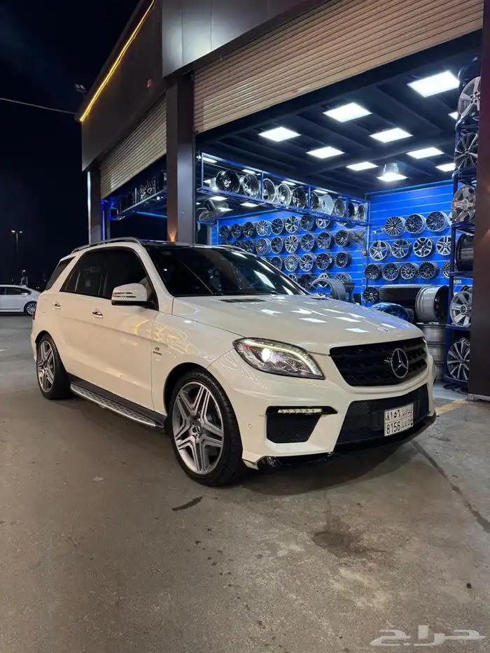 مرسيدس ML63 2015 9