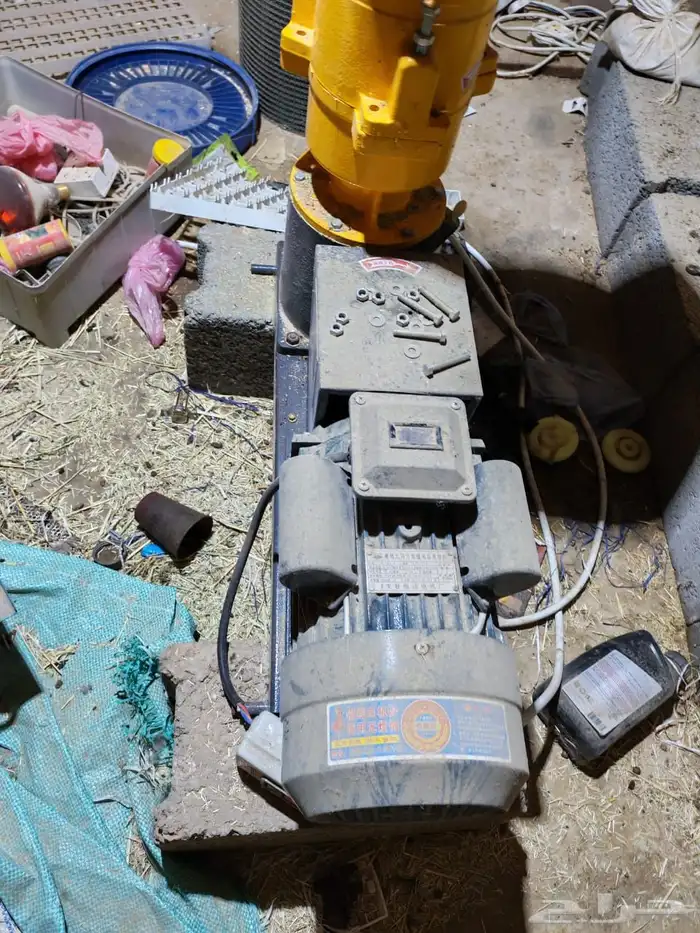 جراشه ومكبس للأعلاف 1