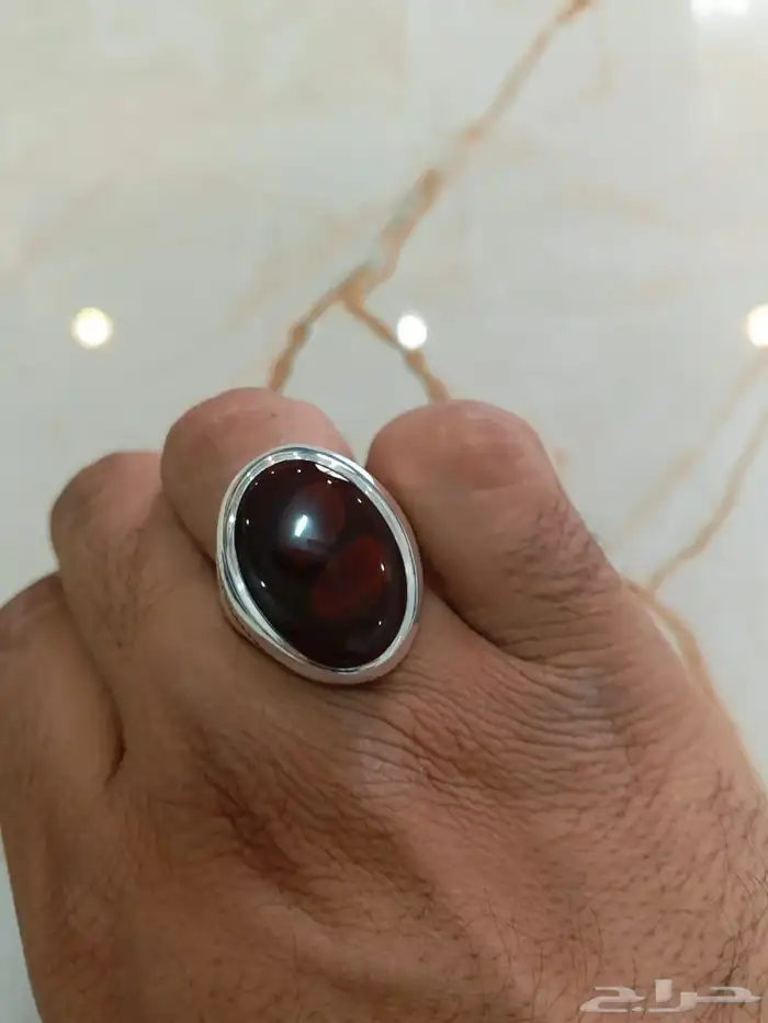 خاتم فضة عقيق كرزي مزعفر صياغة عقيل 7