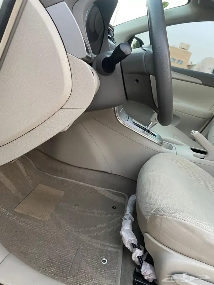 سنترا نيسان 2015 سيارة في قمة النظافة اقتصادية 9