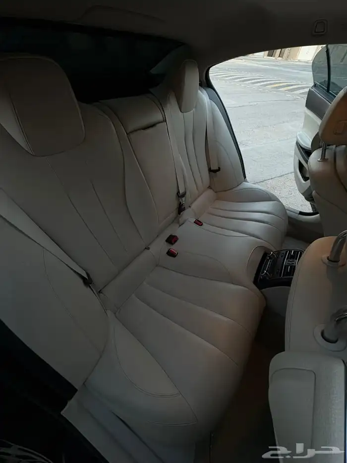 بي ام دبليو 2013 فل كامل نظيف 650 منوة المستخدم 60