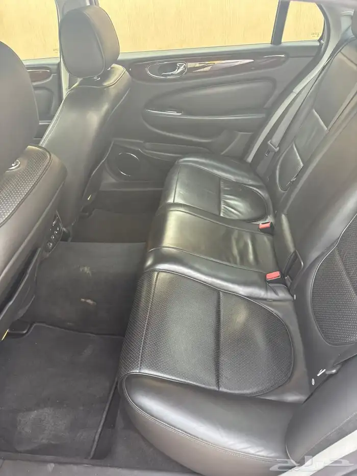 جاكوار JAGUAR XJ 19