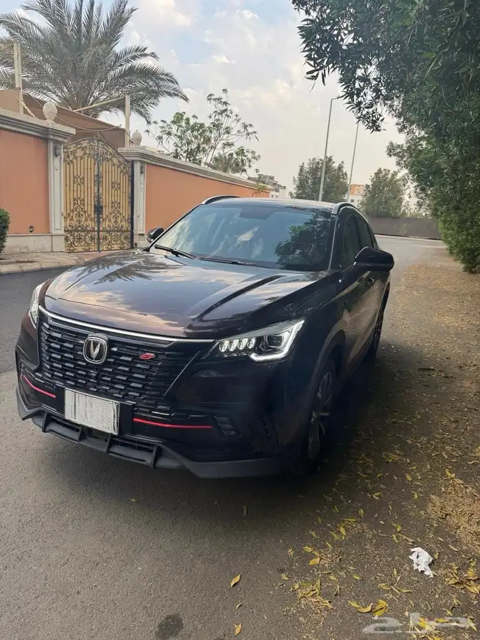 سيارة بحالة ممتازة شانجان CS85 2023 0