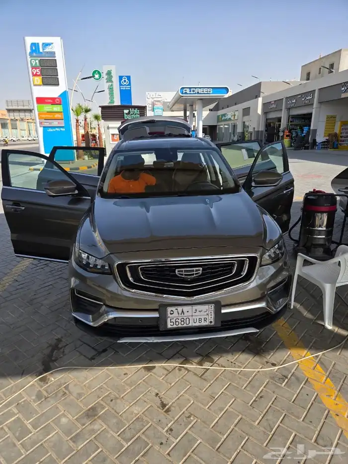 جيلي ازكارا 2022 للبيع 10