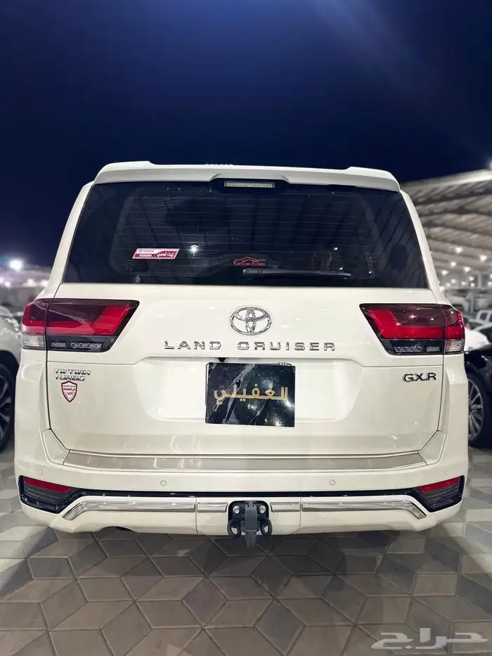 تويوتا لاندكروزر جي إكس أر موديل2023 14