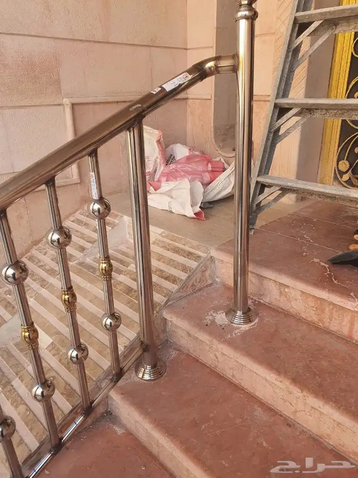 تركيب وتفصيل درابزين 18