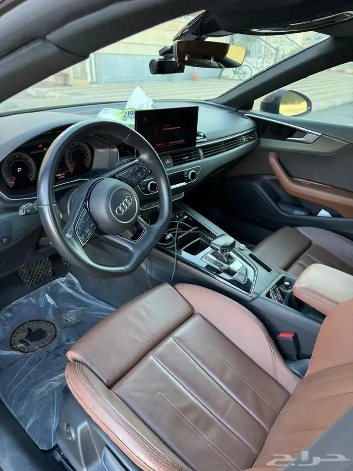 Audi a5 2022 s-line 40 tfsi 5