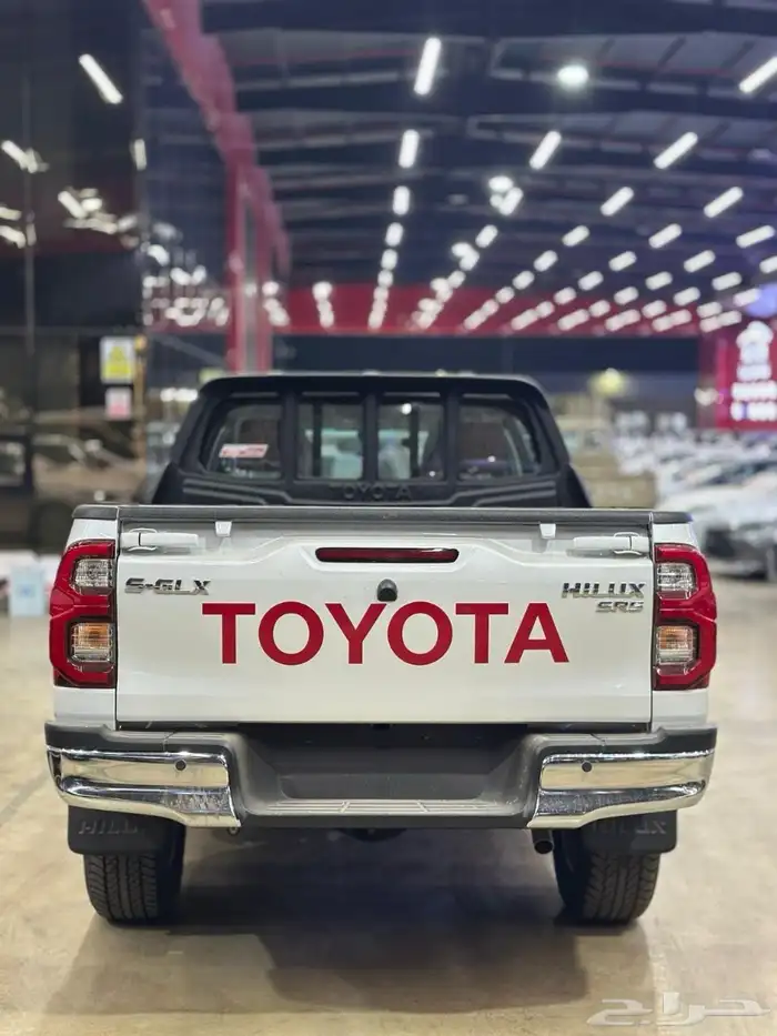 هايلوكس غمارتين ديزل SGLX اتوماتيك موديل 2025 الاقل سعرا 2