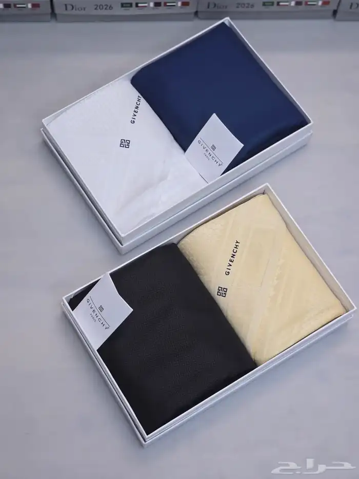 قماش مع شماغ 3