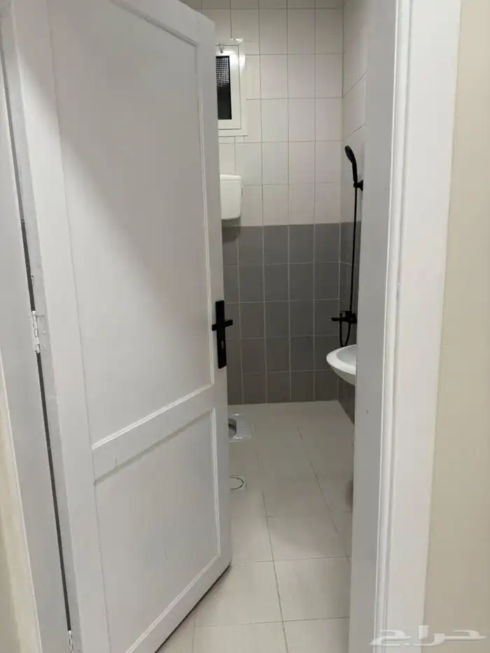 شقق للايجار حي الضاحية 4