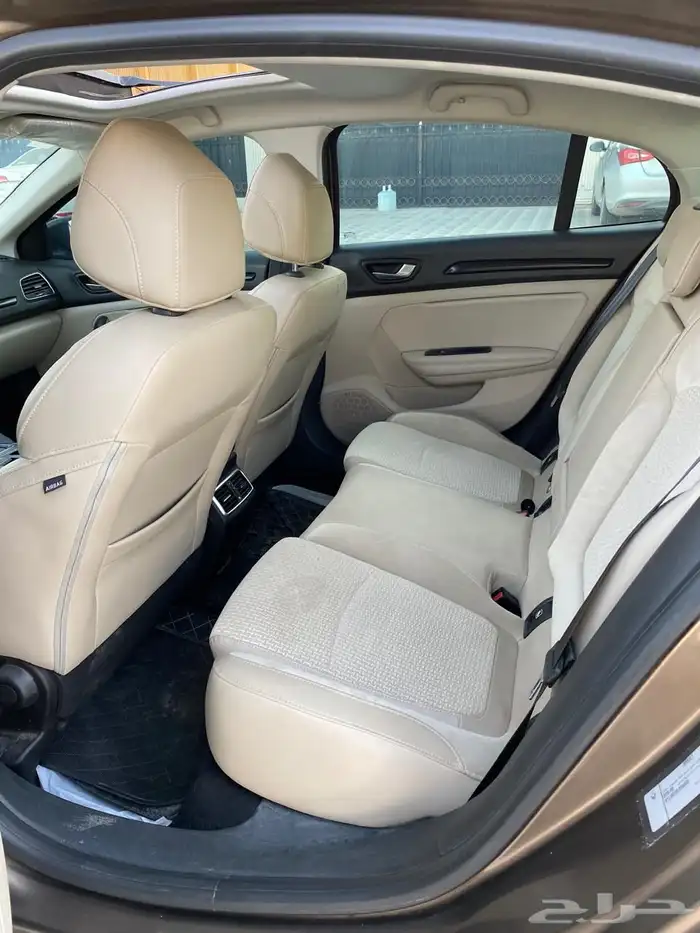 رينو ميغان 2020 ماشية 74 الف 9