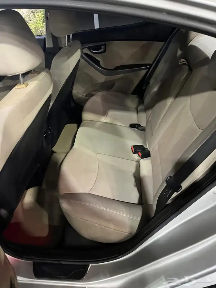 النترا 2015 نص فل 2000cc 4