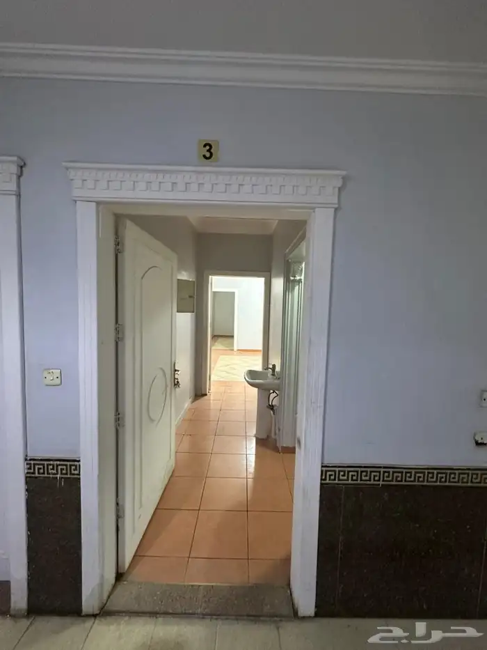 غرفة وصالة مكيف راكب مطبخ راكب حي الخليج 4