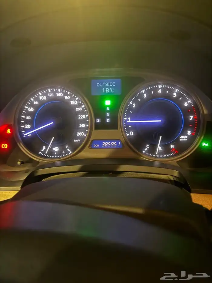 سيارة لكزس isموديل 2007 12