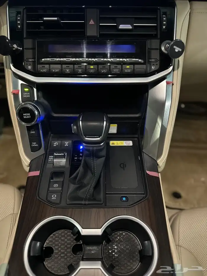 تويوتا لاندكروزر جي إكس أر موديل2023 16