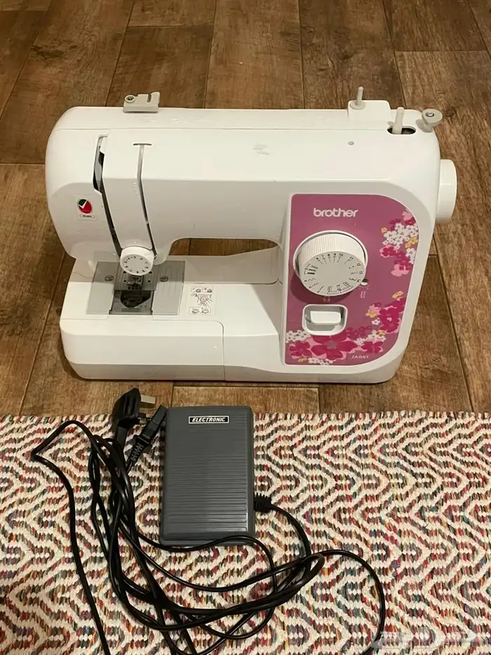 مكينة خياطه 3