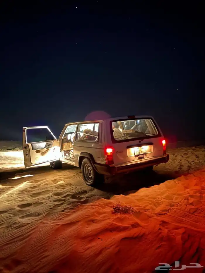 جيب شيروكي 0