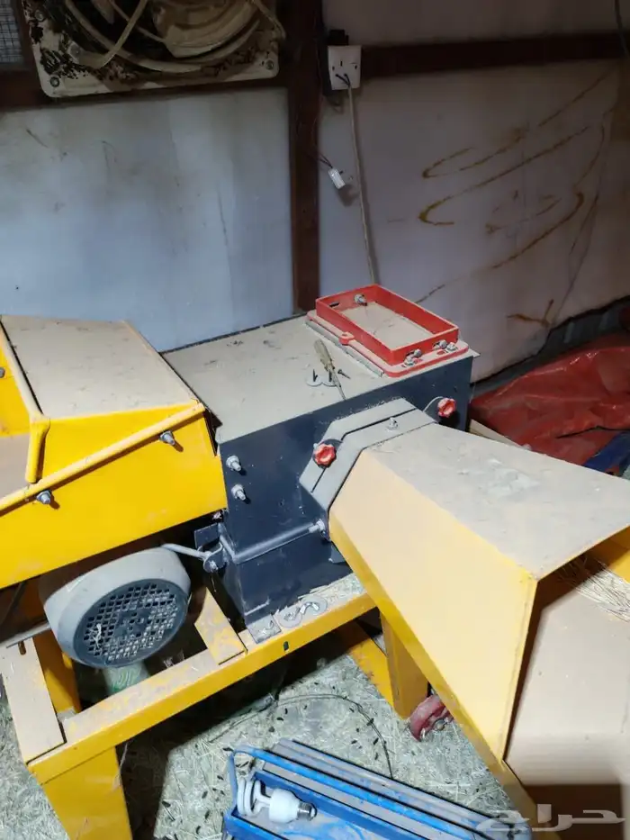 جراشه ومكبس للأعلاف 4