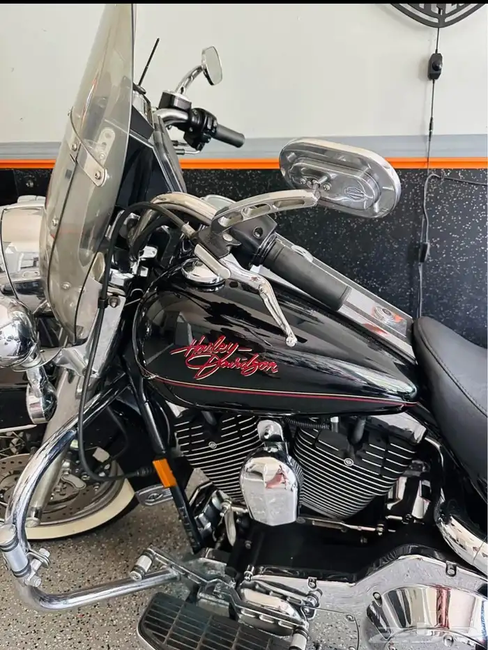 للبيع   هارلي ديفيدسون رود كنج 1