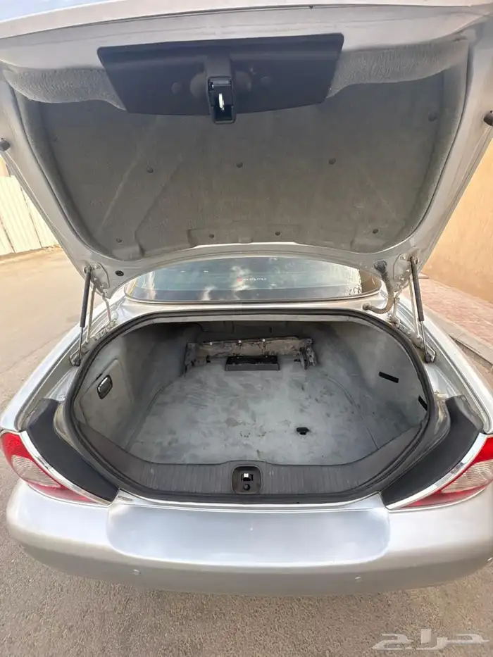 جاكوار JAGUAR XJ 28