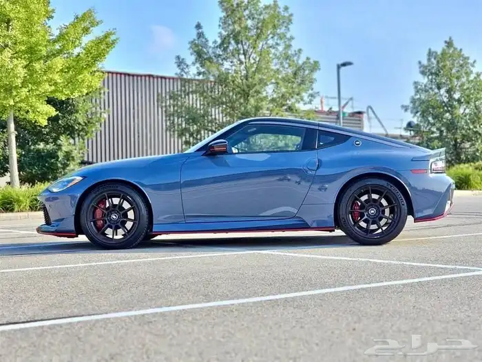 للبيع نيسان Z فئه Nismo موديل 2024 ممشى قليل جدا وارد كندا 5
