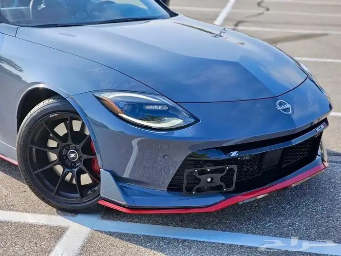 للبيع نيسان Z فئه Nismo موديل 2024 ممشى قليل جدا وارد كندا 3