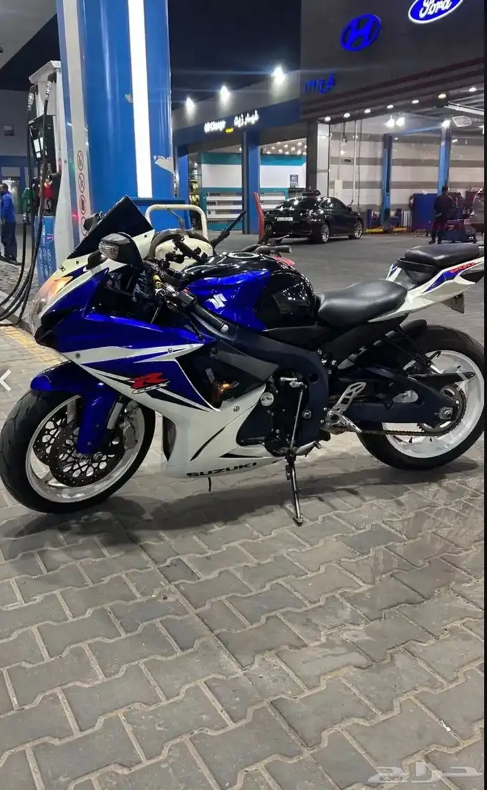 المواصفات في العرض 2