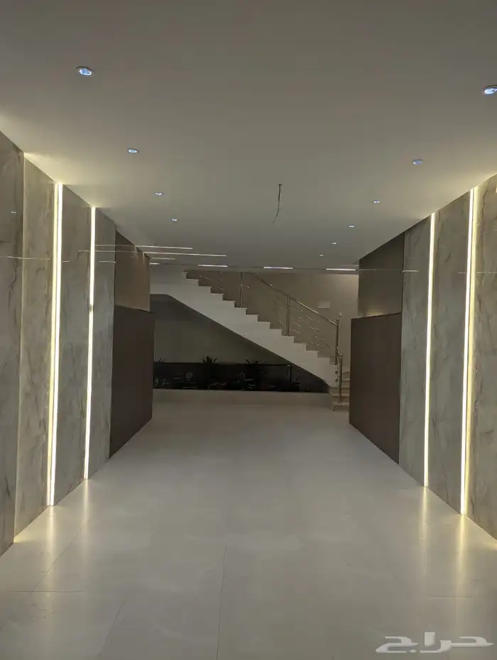 شقة جديدة للبيع حي الريان 5