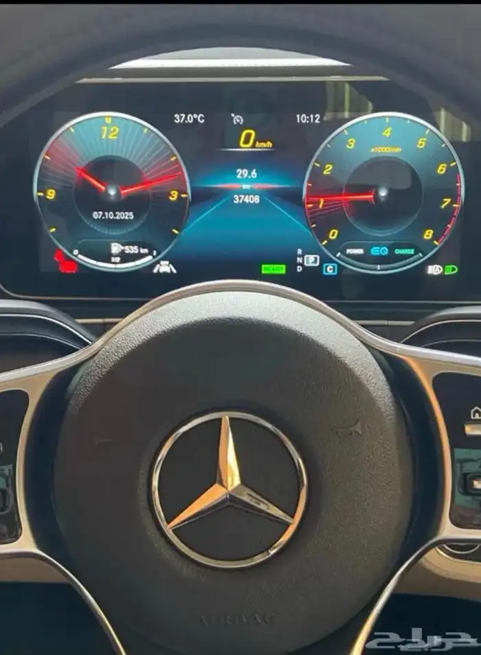 مرسيدس بنز GLE450 V6 نظيف جدا وممشى قليل من الجفالي 31