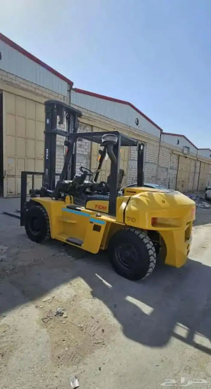 رافعه شوكيه فوركلفت سيزرلفت للايجار Forklift 0