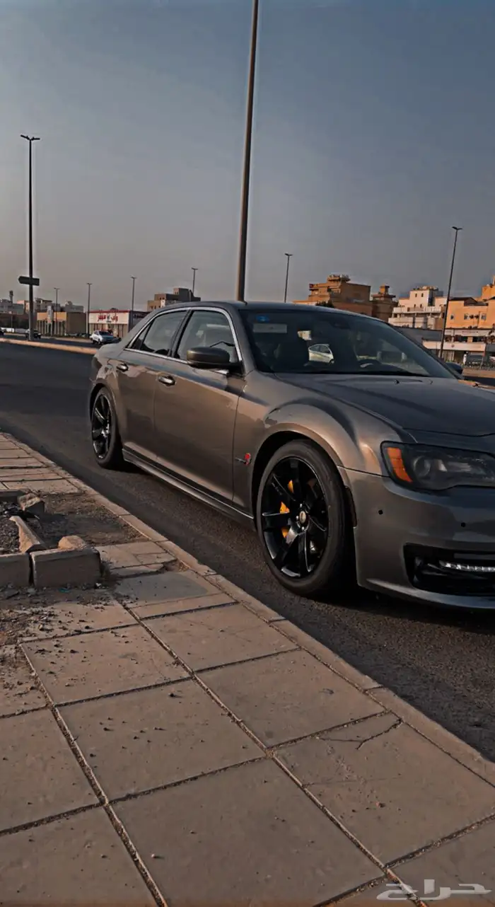 كرايسلر SRT 2012 6.4 0