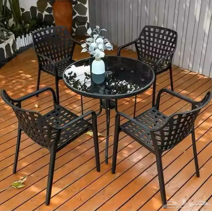 مظلات وجلسات خارجية ومراجيح 33