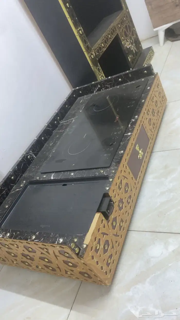 دولاب ومنقل للبيع 1