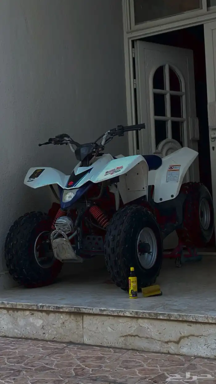 دباب سزوكي z90 المكينه شرط يبيله كفرين قدام وعليه فلتر 4