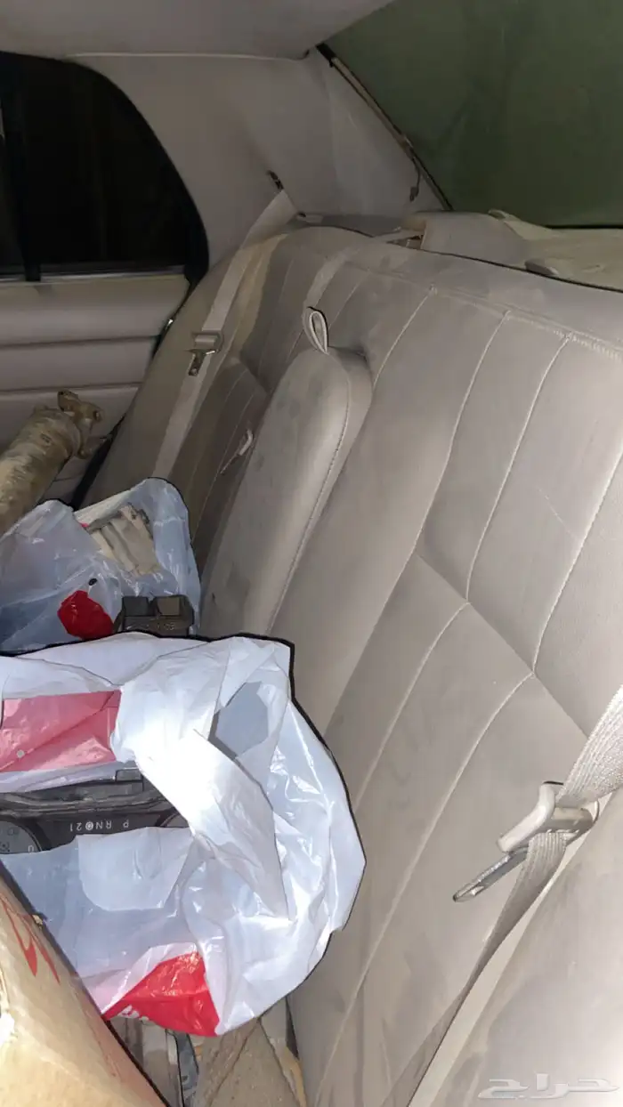 فورد كراون فكتوريا LX 10