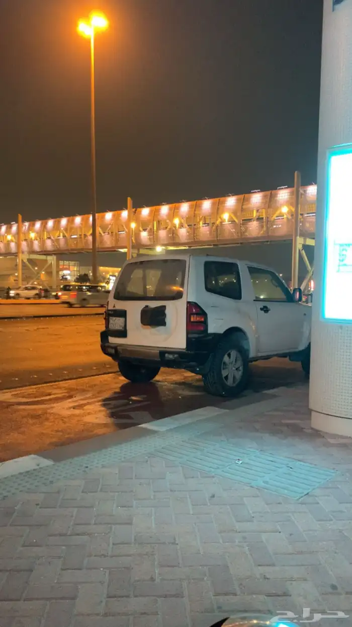 باجيرو 2002 للبيع 1