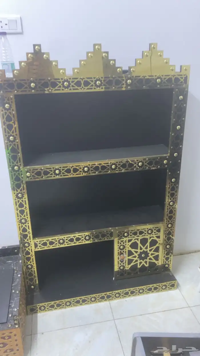 دولاب ومنقل للبيع 2